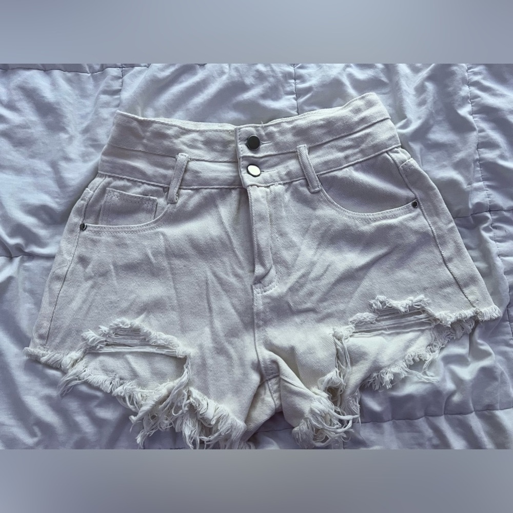 Shein white/ cream denim shorts. Woman XS. Never worn